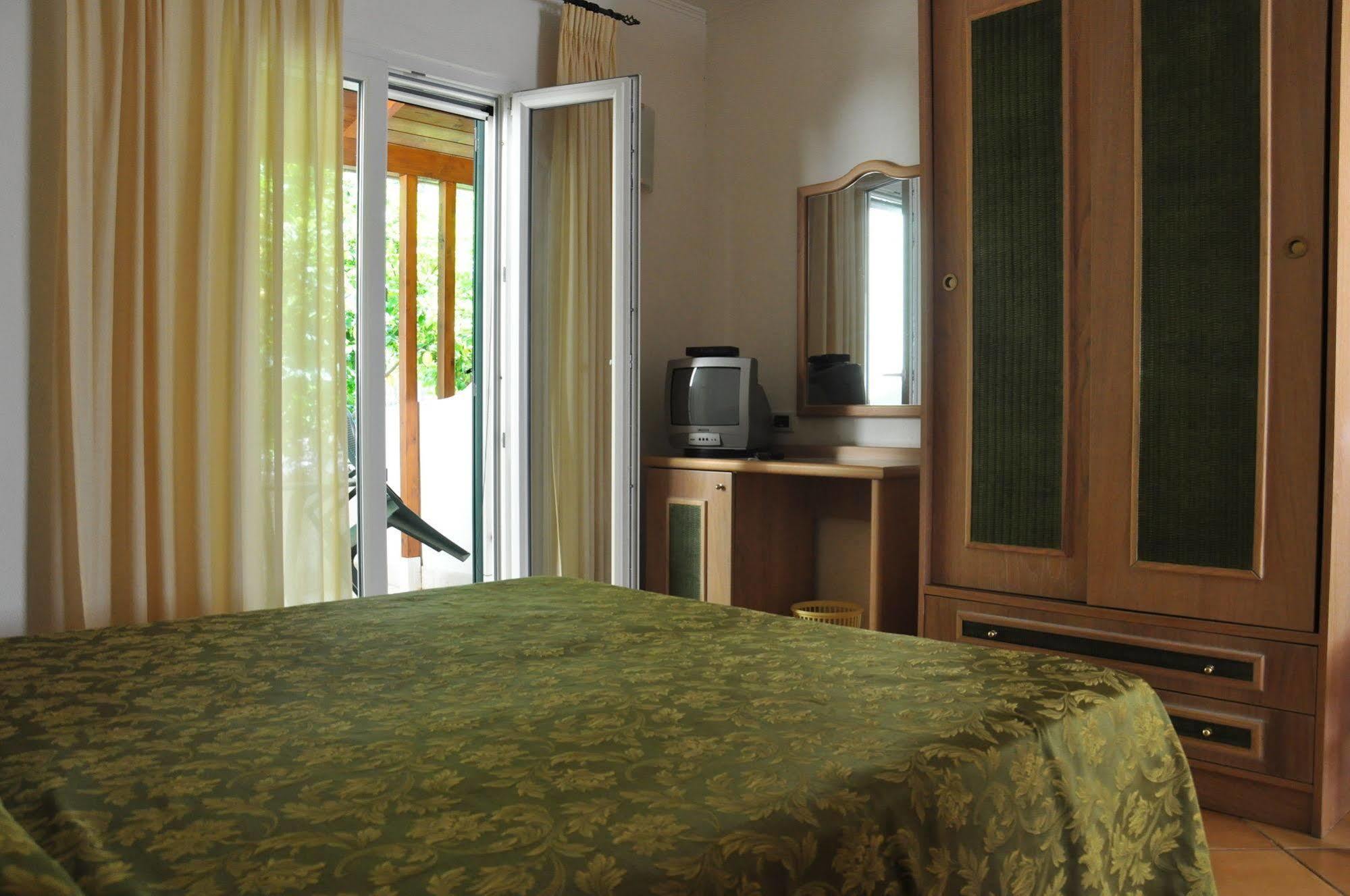 Hotel La Marticana Ischia Exterior foto